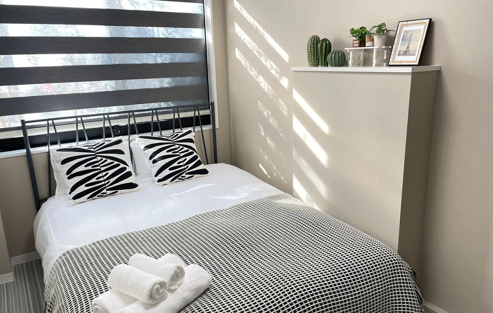 אפרטהוטל טוקיו Comma House Shinjuku 104 מלון דירות