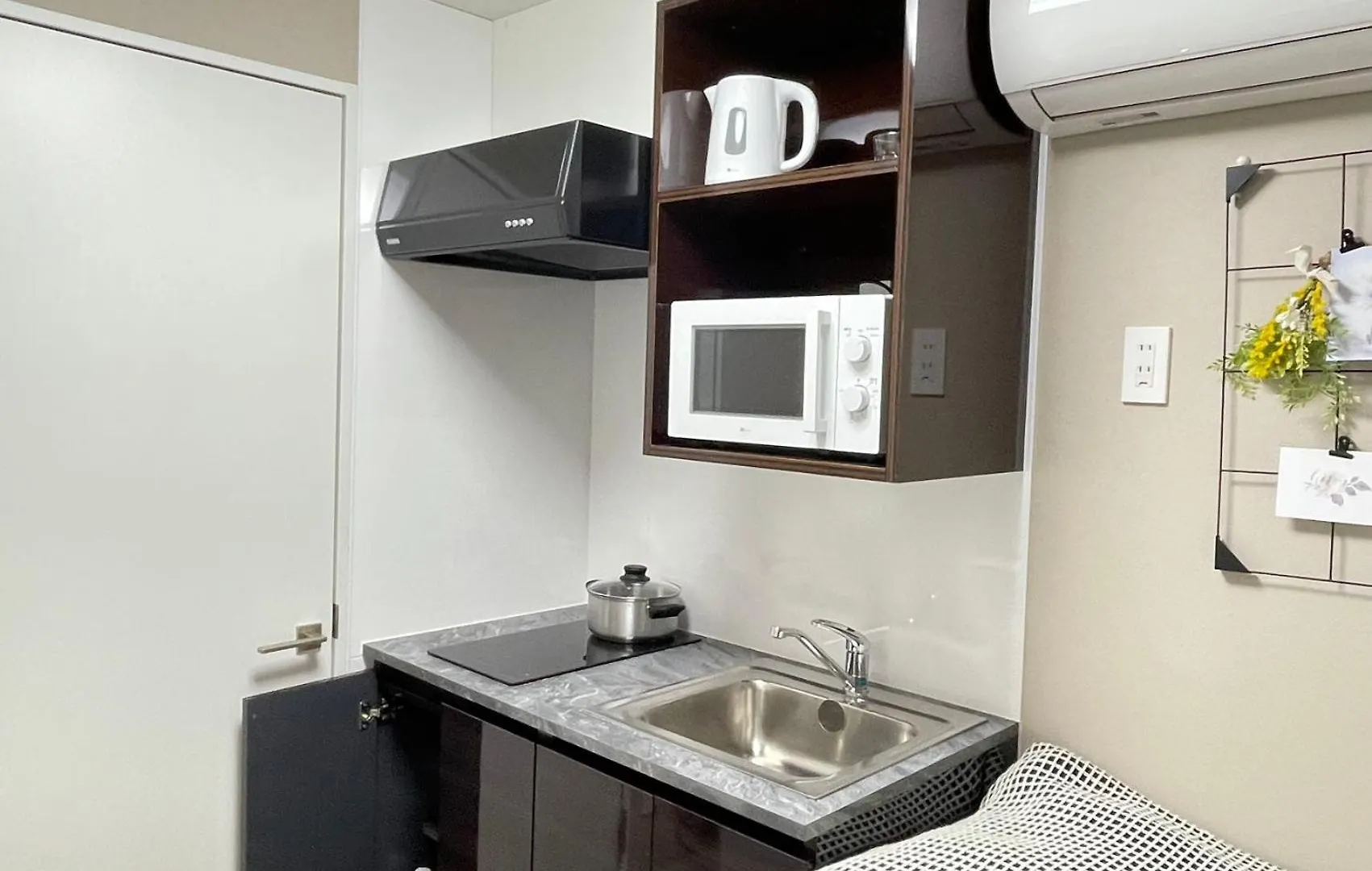 אפרטהוטל טוקיו Comma House Shinjuku 104 מלון דירות